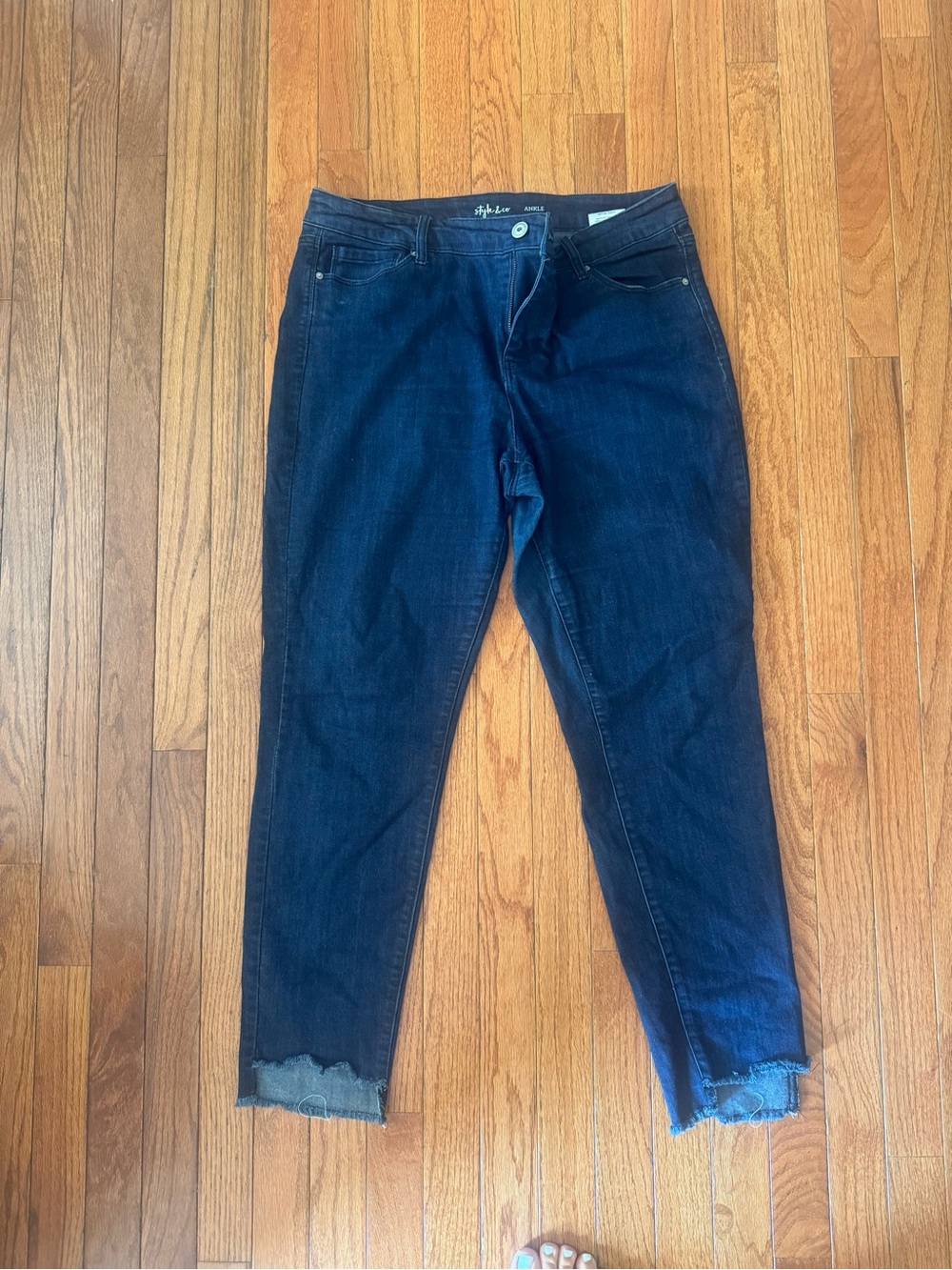 Dark Blue Women’s Jeggings with Raw Hem - Style & co